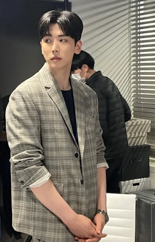 韓国俳優チョン・ウィジェ