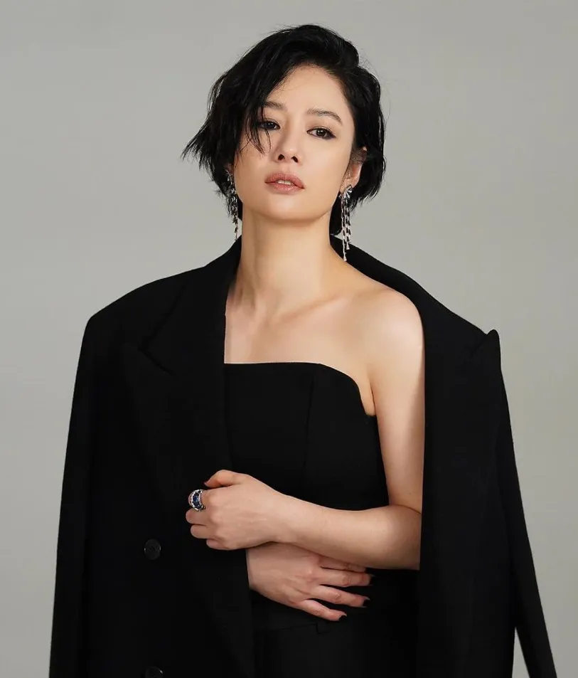 韓国女優キム・ヒョンジュ
