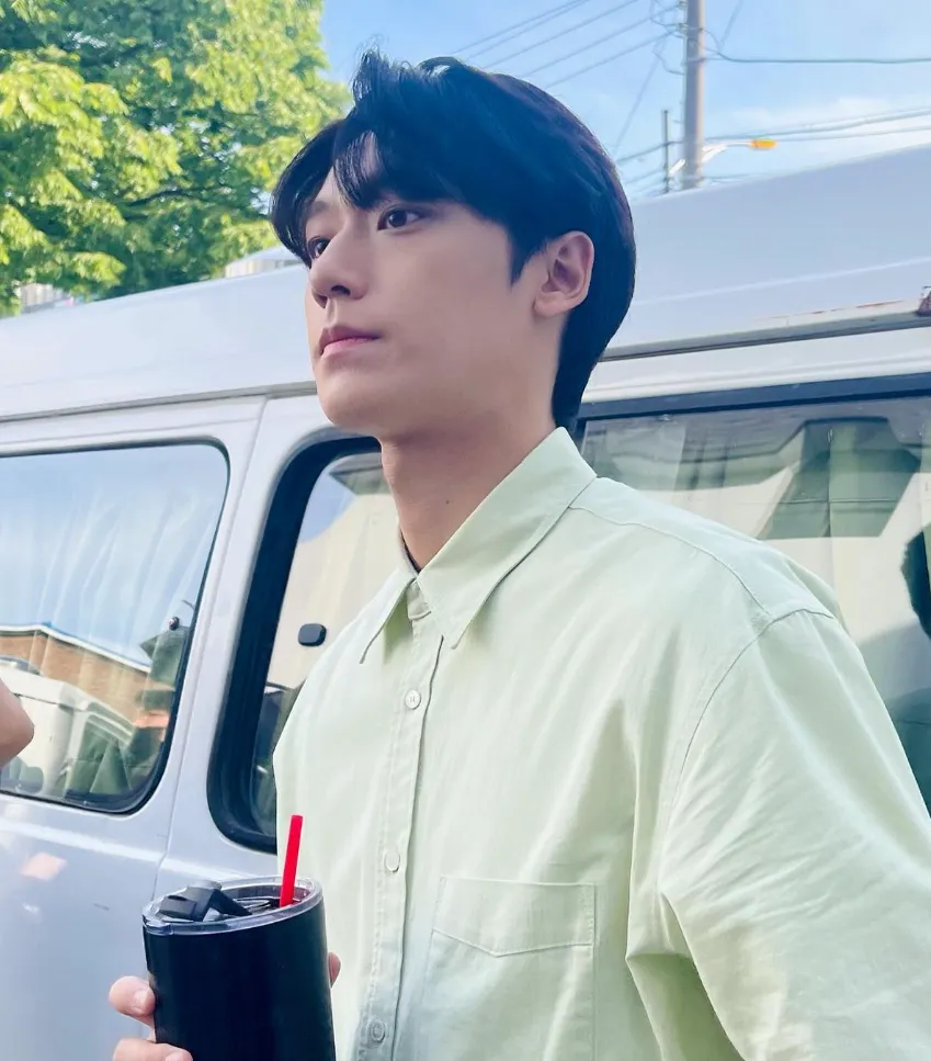 韓国俳優イ・ドヒョン