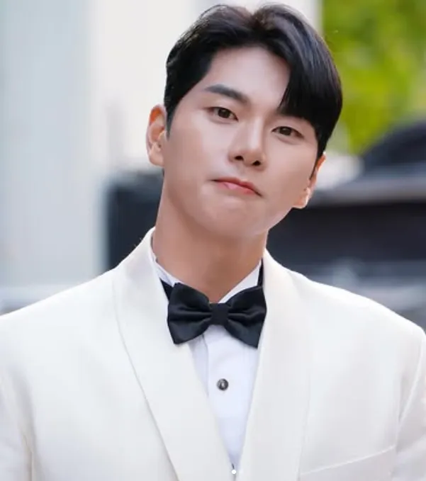 韓国俳優イ・イギョン