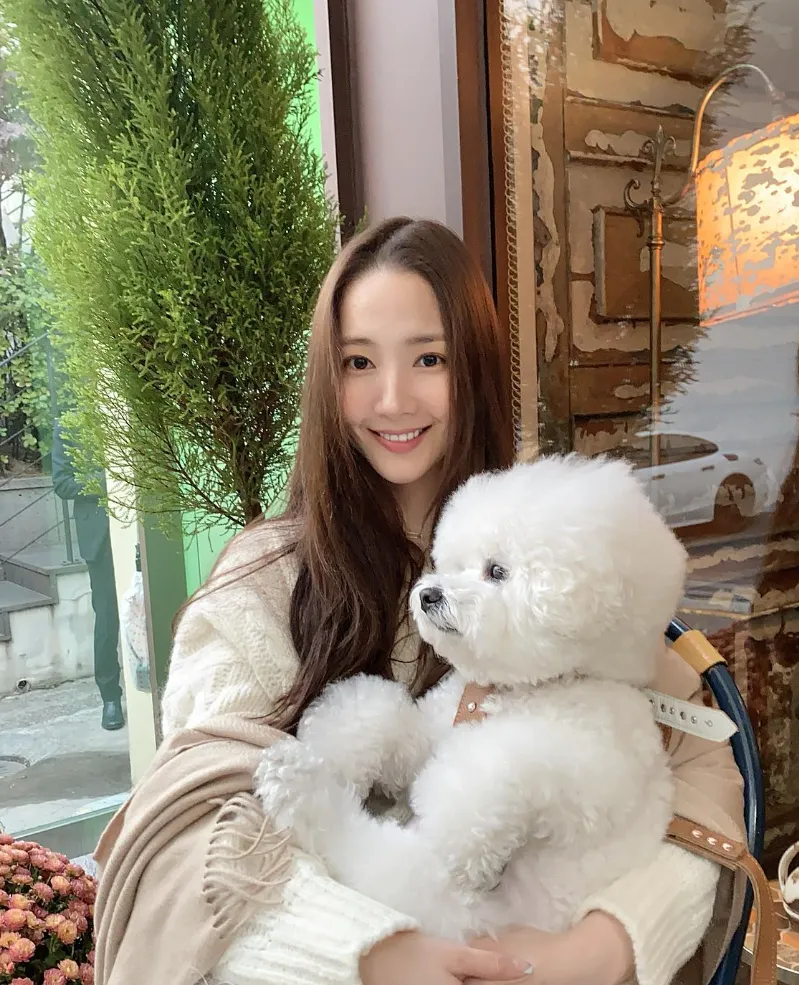 韓国女優パク・ミニョン