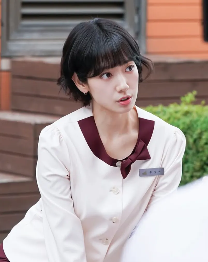 韓国女優パク・シネ