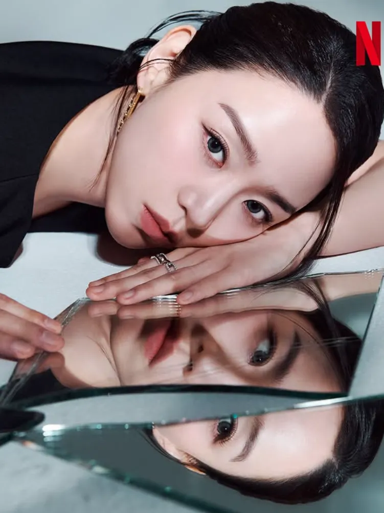 韓国女優シン・ヘソン
