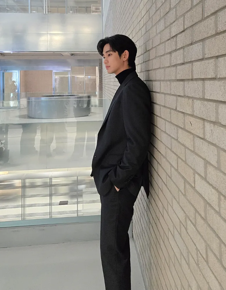韓国俳優キム・スヒョン
