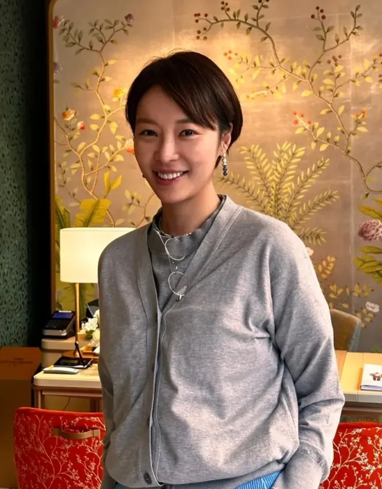 韓国女優ファン・ジョンウム