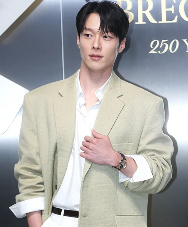 韓国俳優チャン・ギヨン