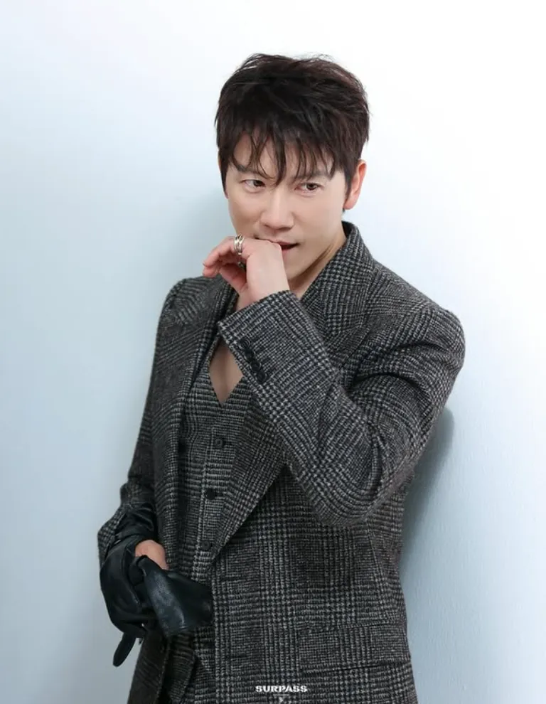 韓国俳優チソン