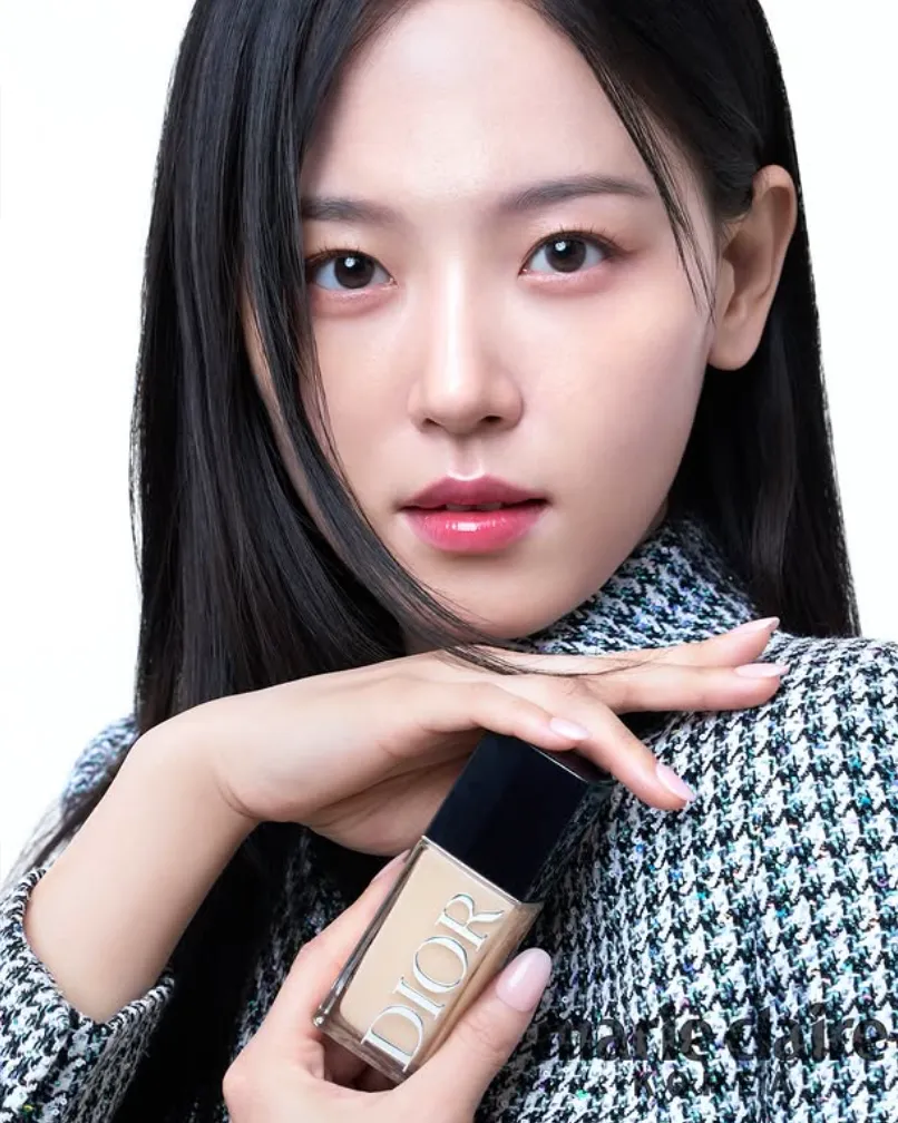 韓国女優カン・ハンナ