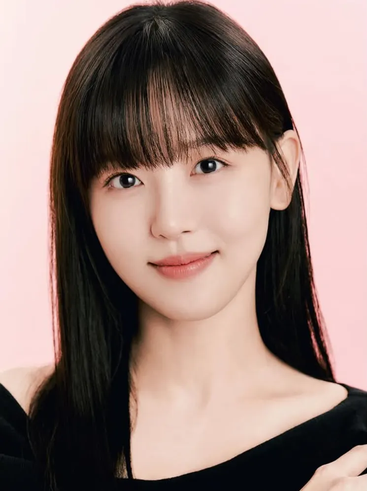 韓国女優カン・ハンナ