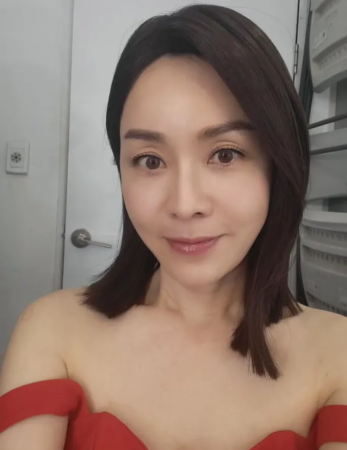 韓国女優キム・ジョンナン