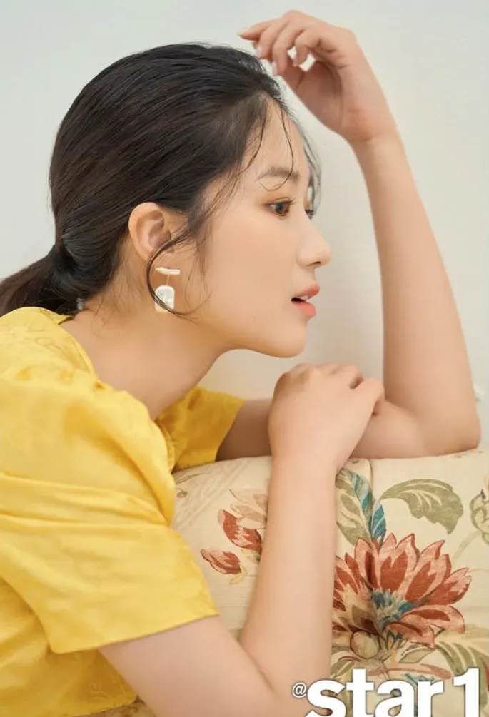 韓国女優キム・ヘユン