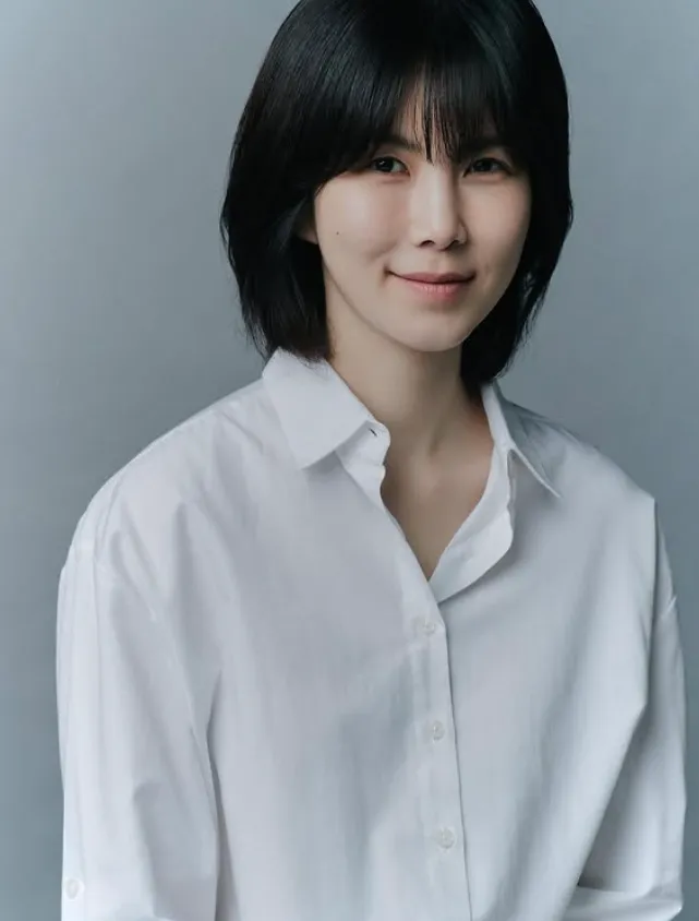 韓国女優コン・ミンジョン