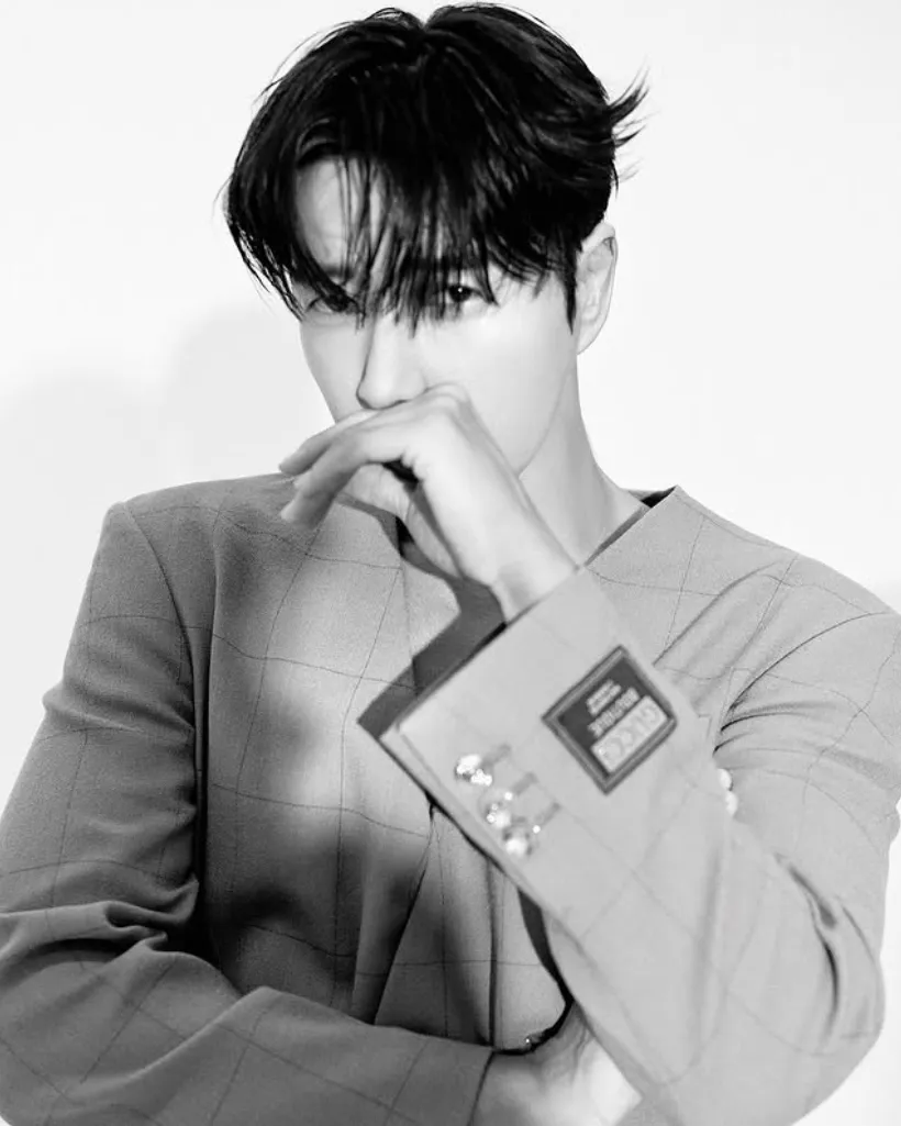韓国俳優パク・ヘジン
