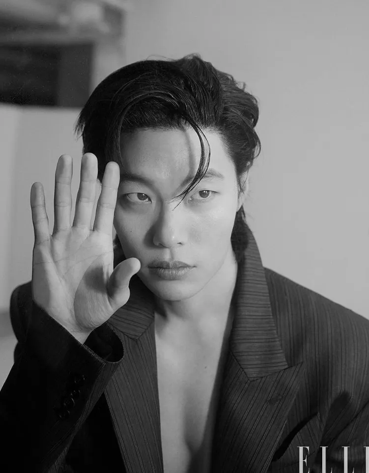 韓国俳優リュ・ジュンヨル