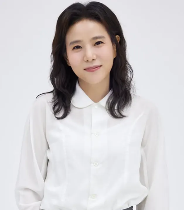 韓国女優ソ・ジョンヨン
