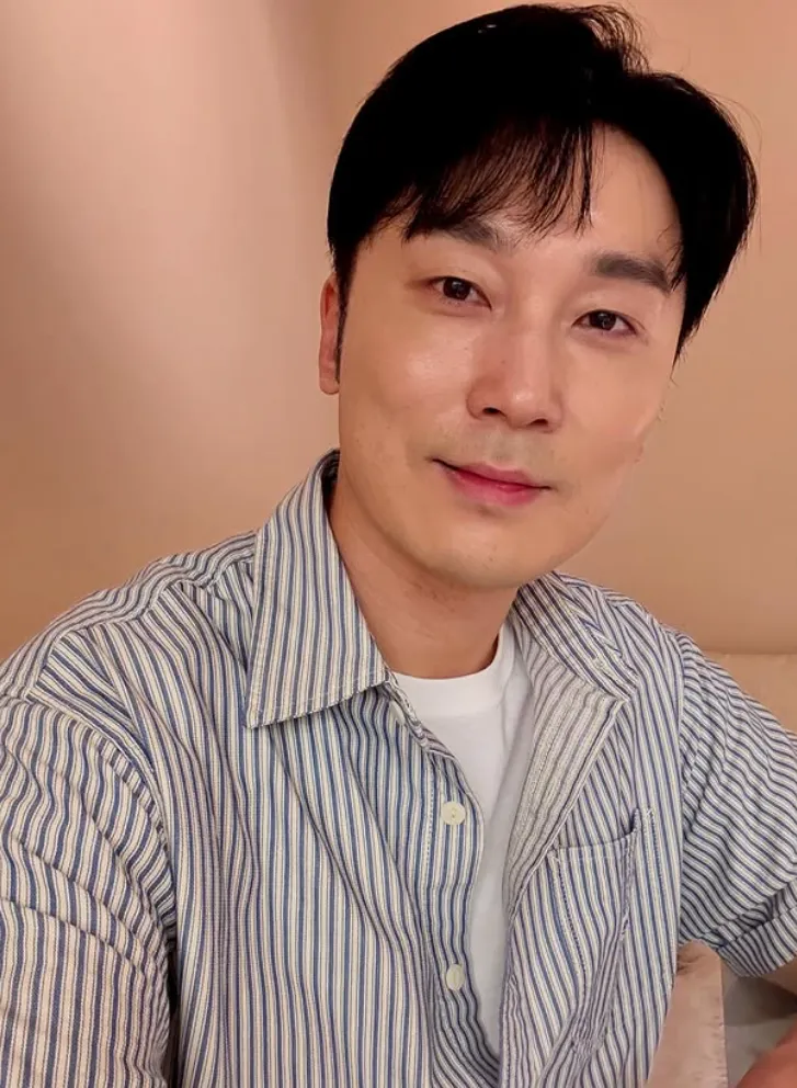 韓国俳優ソ・ヒョヌ(서현우)/Seo Hyun Woo