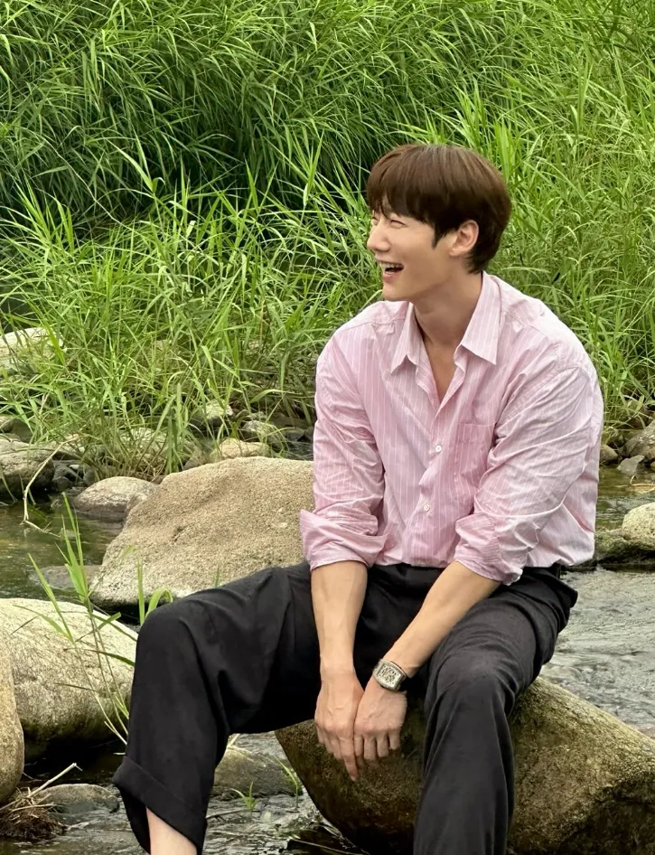 韓国俳優チェ・ジニョク