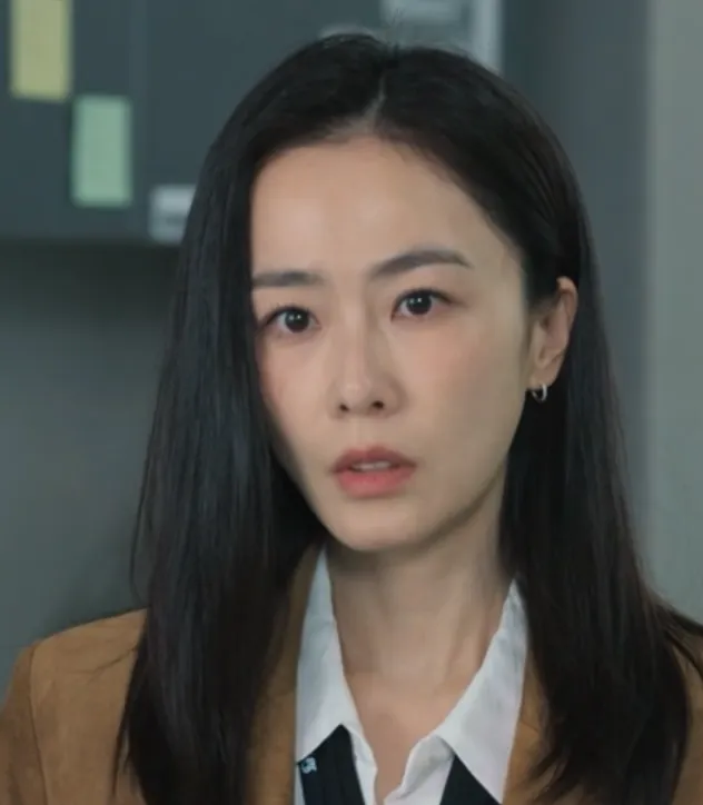 韓国ドラマ『監査します』キャスト|ホン・スヒョン