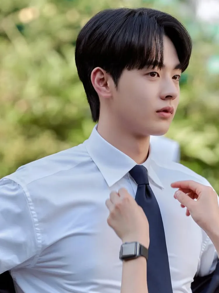 韓国俳優キム・ヒョンジン