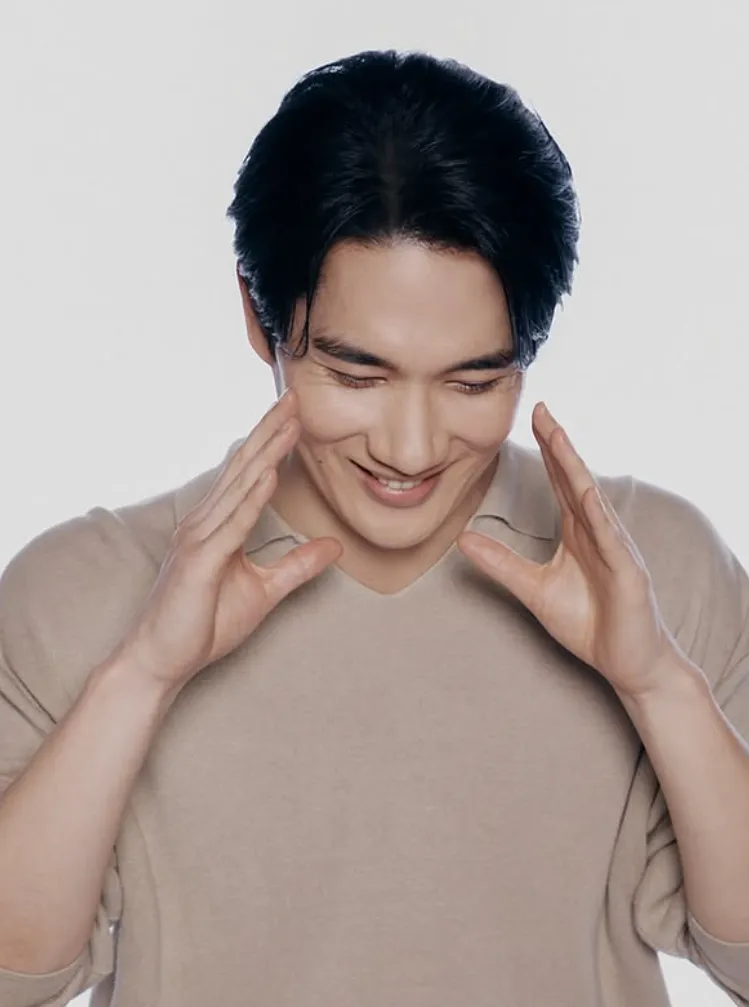 韓国俳優オム・テグ