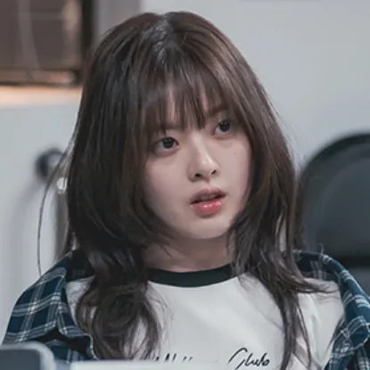 『こんなに親密な裏切り者』キャスト|ハン・スア(ソン・ミナ役)