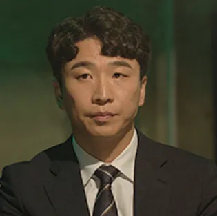 韓国ドラマ『タリミファミリー~恋もお金もクリーンに!』キャスト|カン・ドクジュン(オ・ミンギ役)
