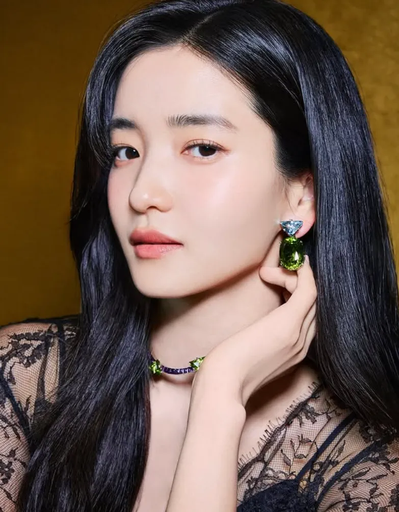 韓国女優キム・テリ
