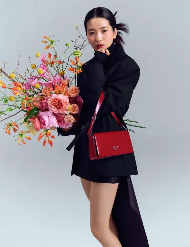 韓国女優キム・テリ