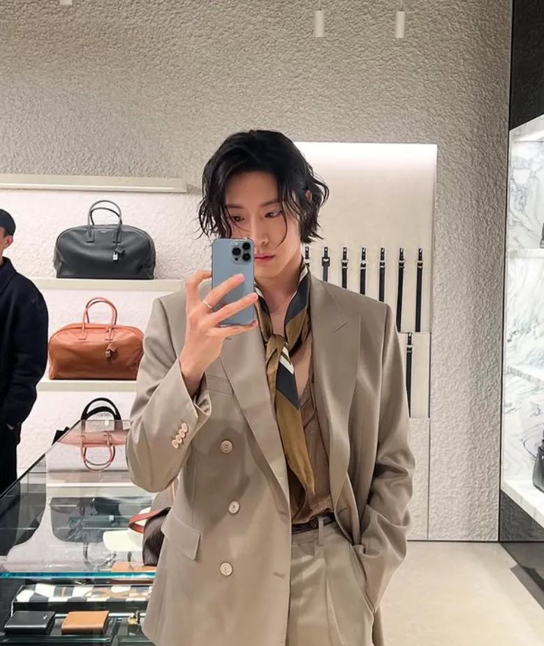 韓国俳優イ・ジョンウォン