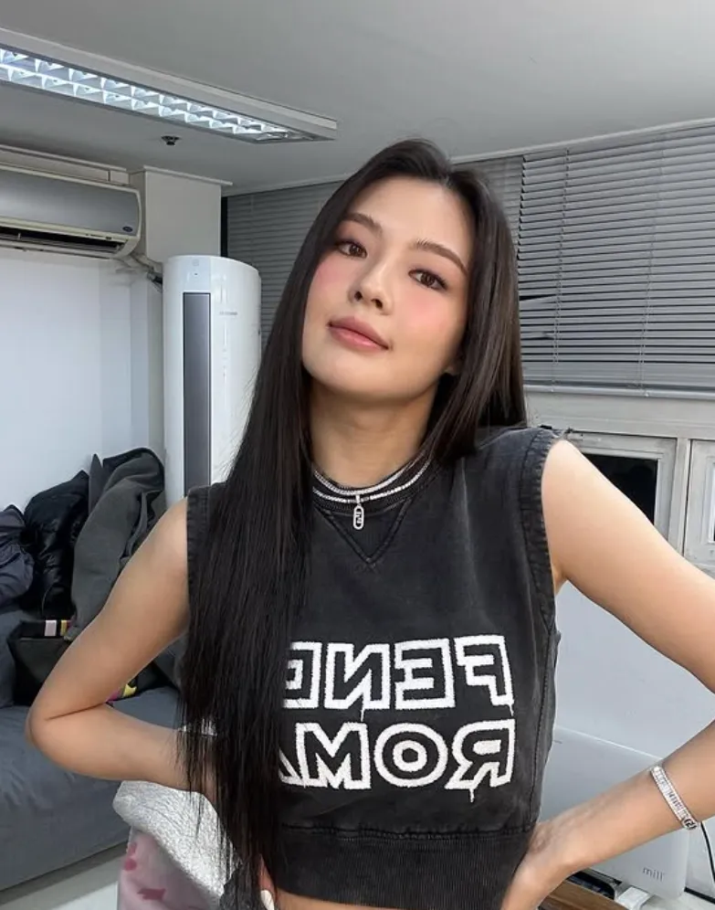 韓国女優イ・ソンビン