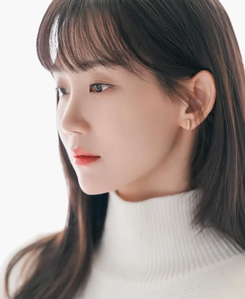 韓国女優シン・ヒョンビン