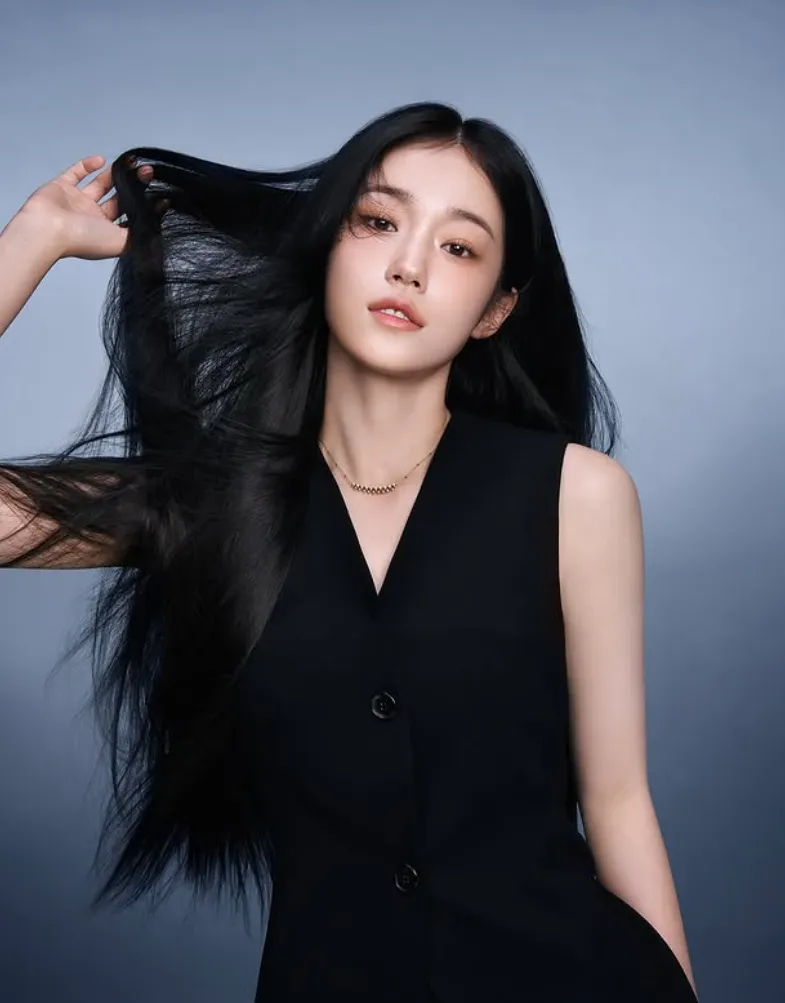 韓国女優ノ・ユンソ
