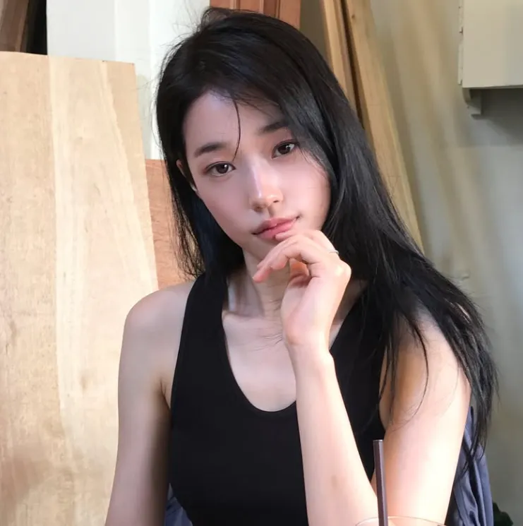 韓国女優ノ・ユンソ