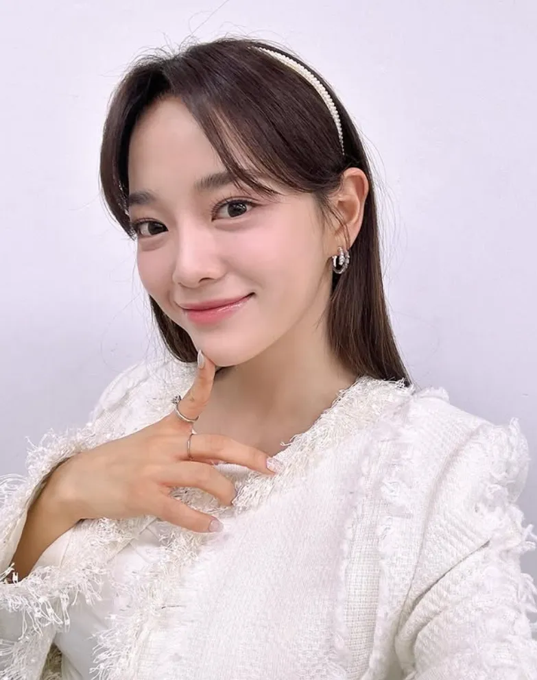 韓国女優キム・セジョン