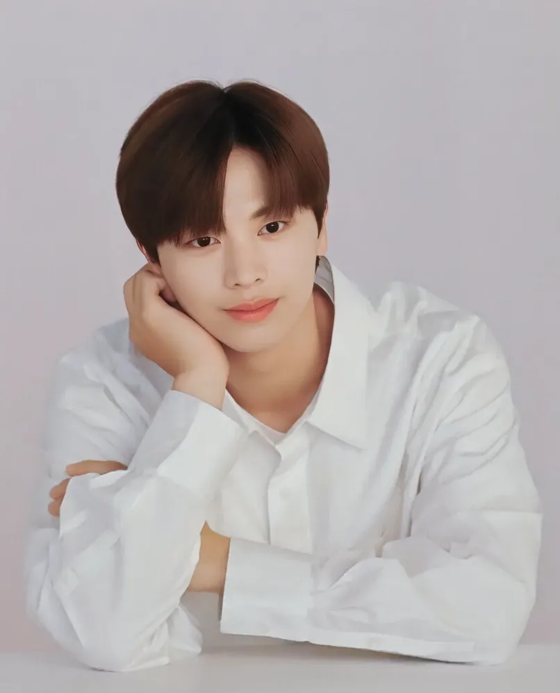 韓国俳優ユク・ソンジェ(BTOB)
