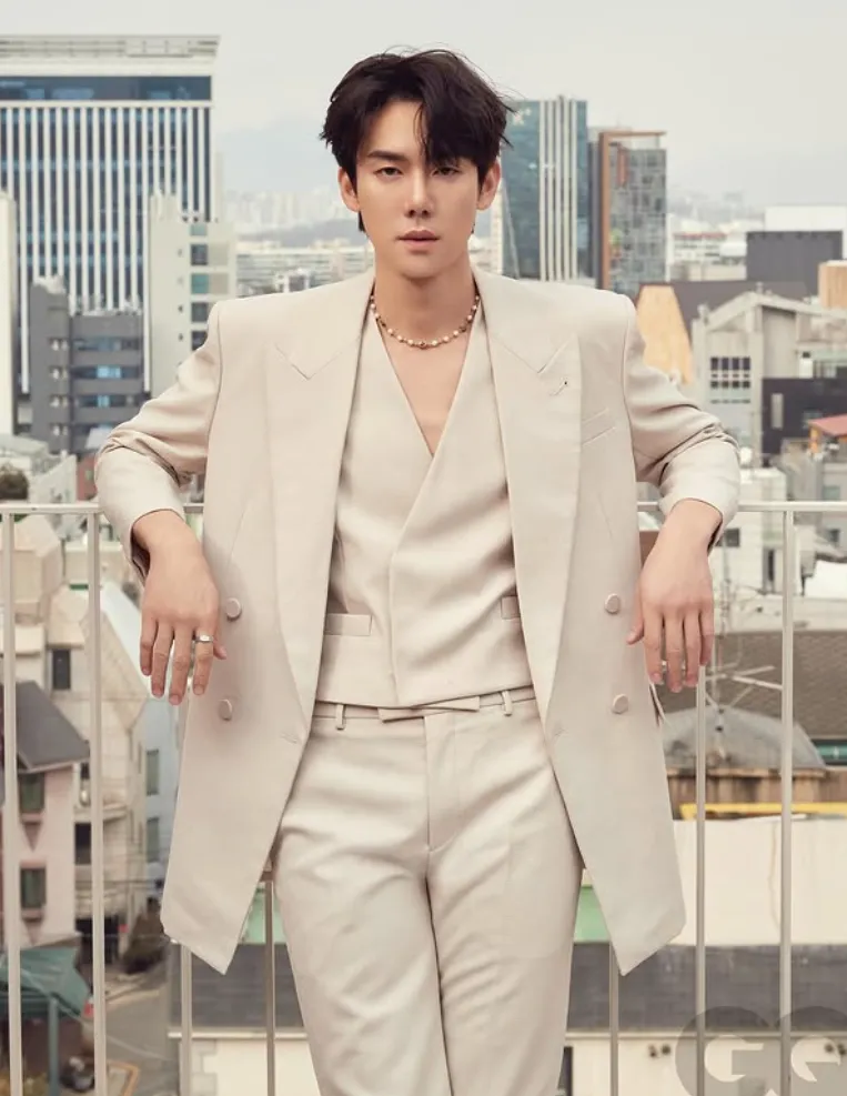 韓国俳優ユ・ヨンソク