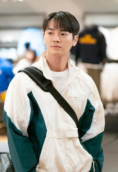 韓国ドラマ『今日から“ニンゲン”に転身しました』キャスト｜チャン・ドンジュ(ヒョン・ウソク役)