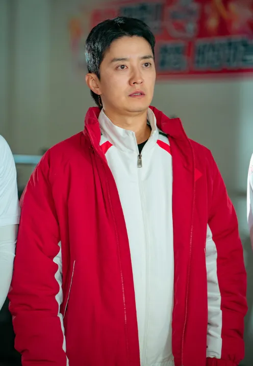 韓国ドラマ『今日から“ニンゲン”に転身しました』キャスト｜イン・ギョジン(パク・ヨンギル役)