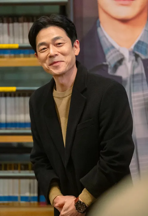 韓国ドラマ『今日から“ニンゲン”に転身しました』キャスト｜イ・スンジュン(ヒョン・サンチョル役)