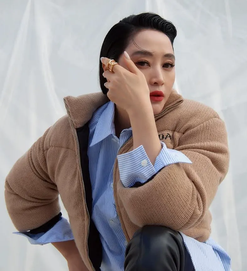 韓国女優キム・ヘス
