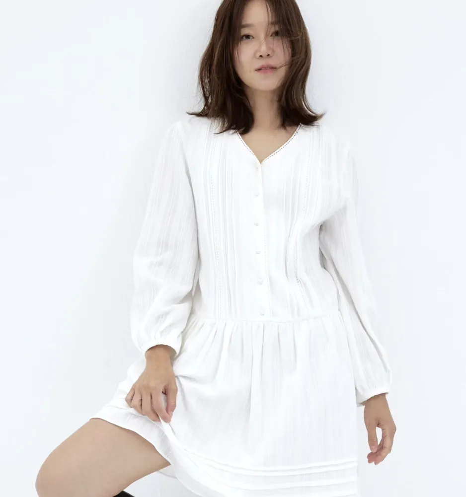 韓国女優コン・ヒョジン