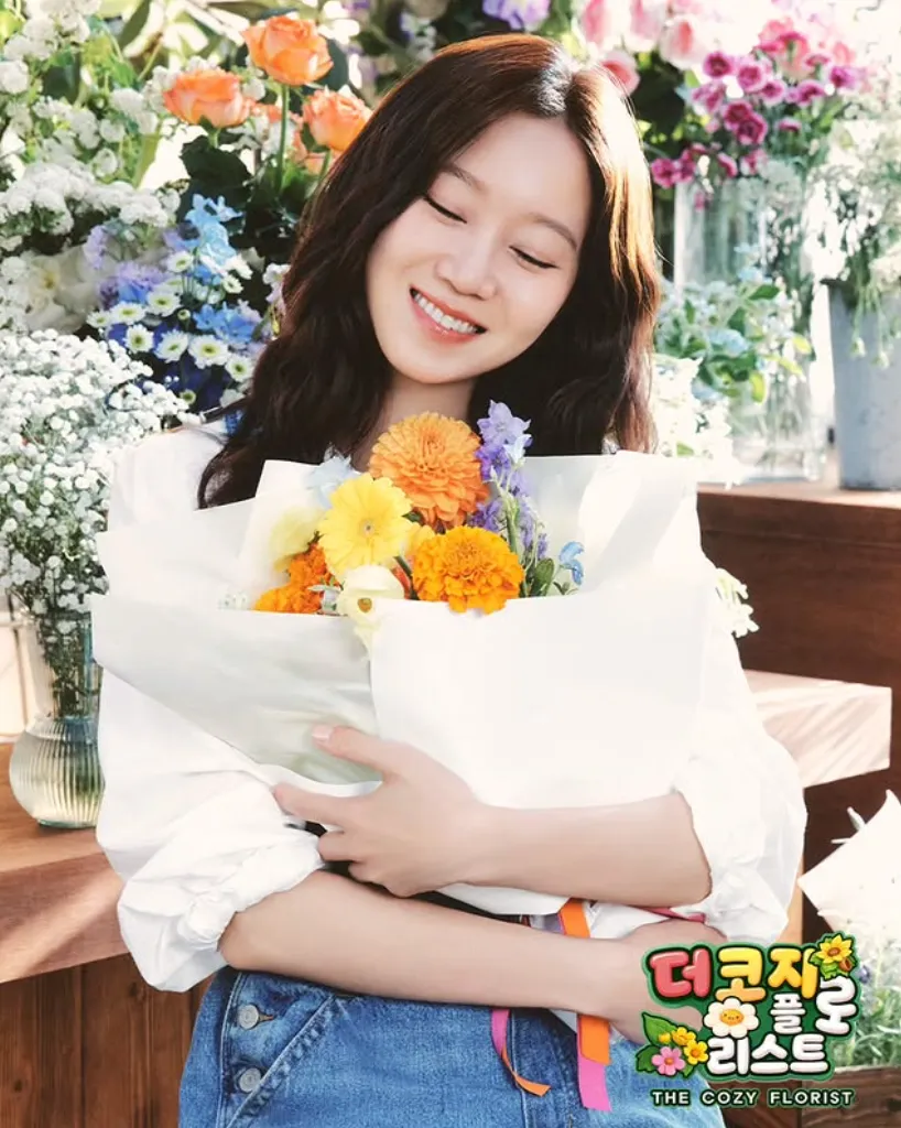韓国女優コン・ヒョジン