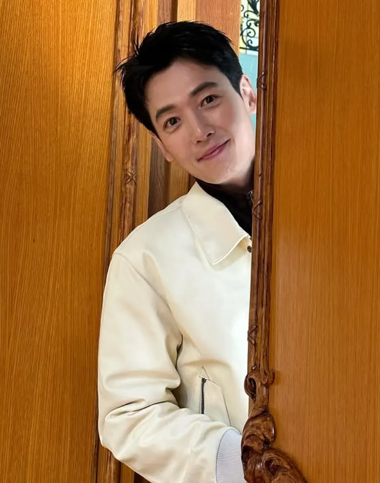 韓国俳優チョン・ギョンホ