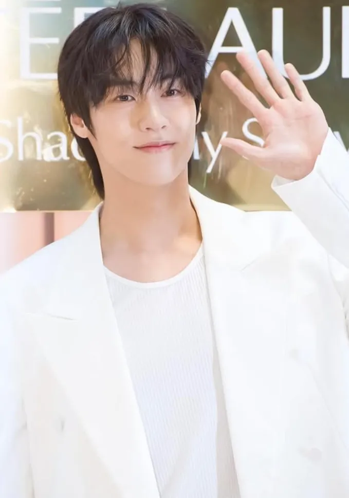 韓国俳優イ・スンヒョプ