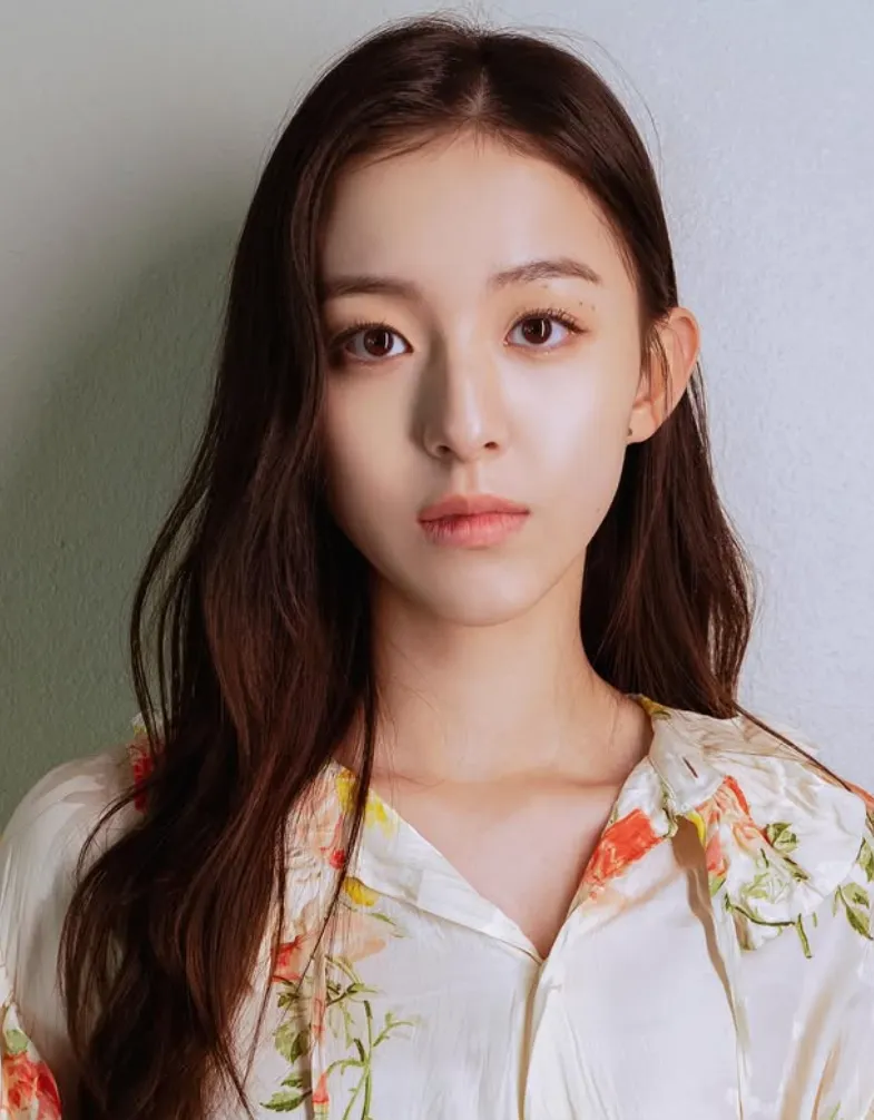 韓国女優パク・ジフ