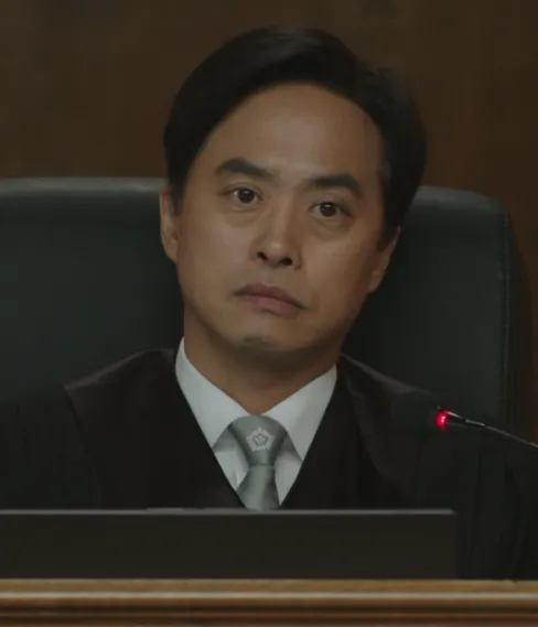 韓国ドラマ『プロボノ：アナタの正義救います！』キャスト｜ソン・サンギュ(判事役)