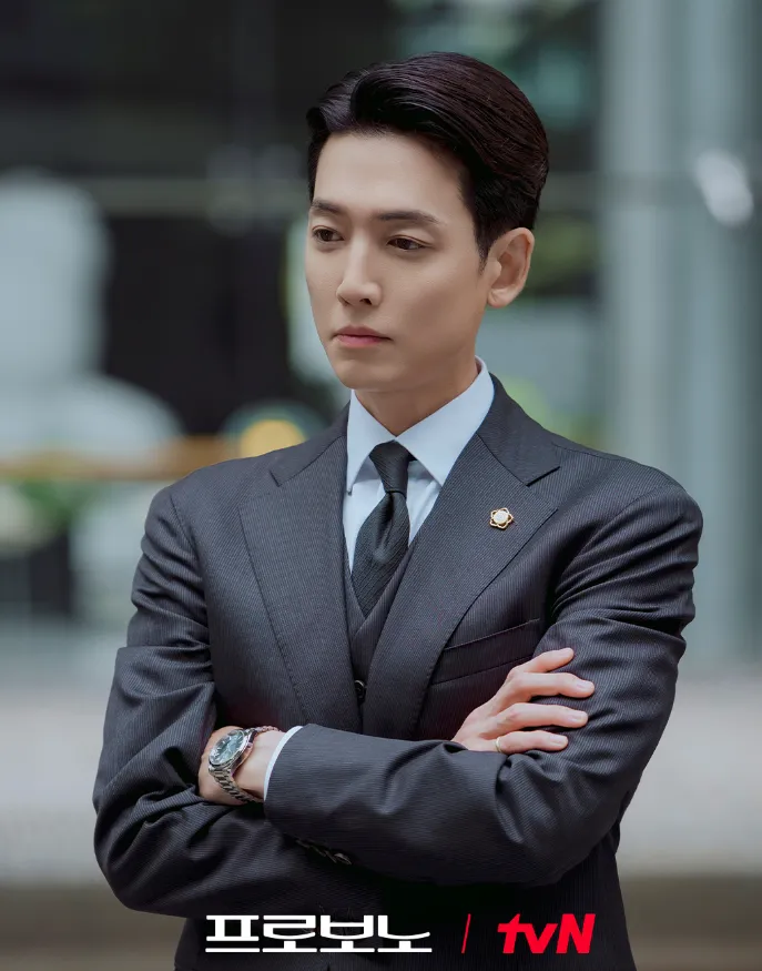 韓国ドラマ『プロボノ:アナタの正義救います!』キャスト|チョン・ギョンホ(カン・ダウィ役)