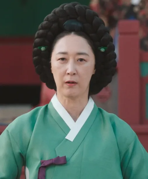 韓国ドラマ『暴君のシェフ(Bon Appetit, Your Majesty)』キャスト|キム・ソンファ(イム・ギョンオク役)