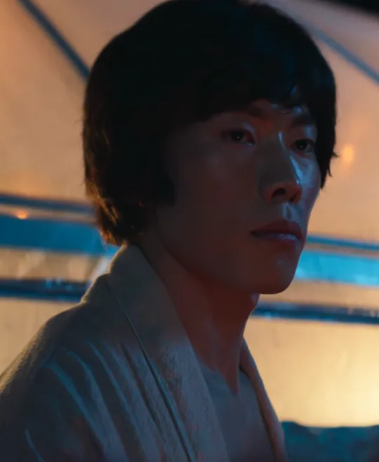 Netflixオリジナル韓国ドラマ『エマ』キャスト|ファン・ソンビン(ユンホ役)