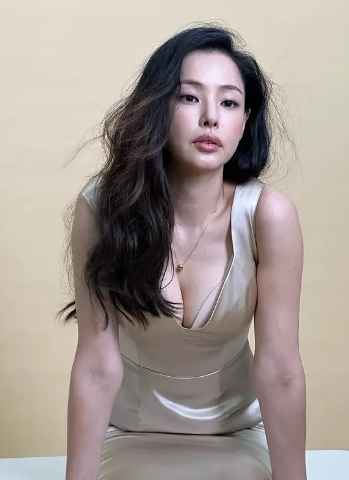 韓国女優イ・ハニ
